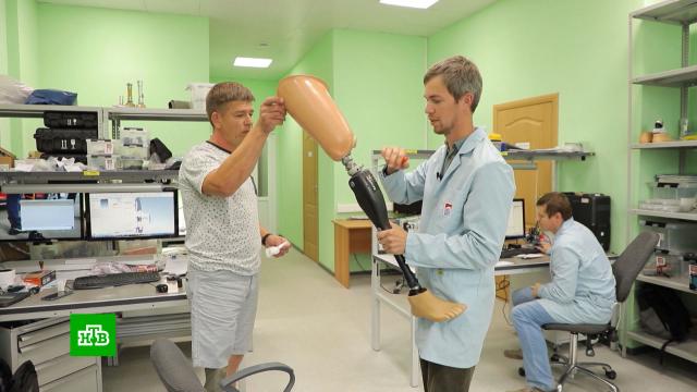 Российские ученые создали уникальный протез ноги, который подстраивается под пациента.здоровье, медицина, технологии.НТВ.Ru: новости, видео, программы телеканала НТВ
