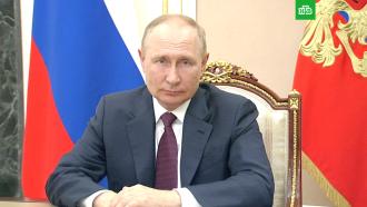 «Мы продолжим идти вперед»: Путин поздравил россиян с Днем железнодорожника