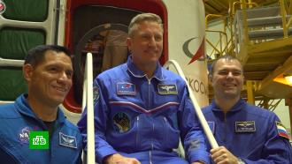 Полгода в невесомости и пять выходов в открытый космос: новая экспедиция на МКС готовится к старту