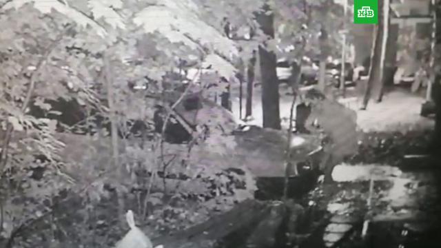       ...Ru: , ,   