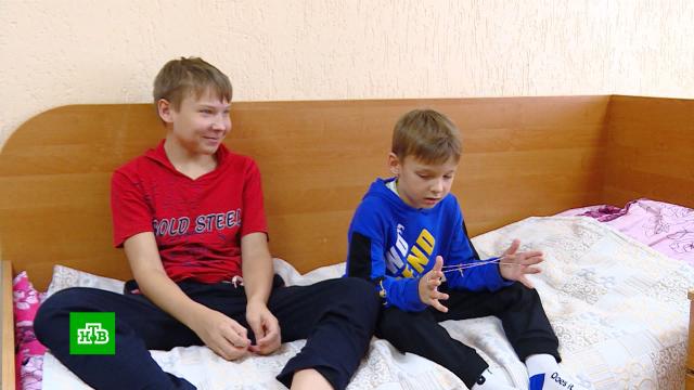 Дети из Донбасса проходят реабилитацию в белорусском лагере.Белоруссия, ДНР, ЛНР, Украина, войны и вооруженные конфликты, дети и подростки.НТВ.Ru: новости, видео, программы телеканала НТВ