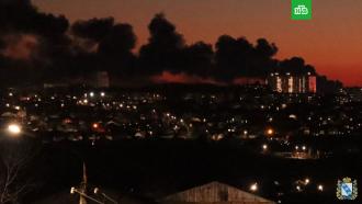 На аэродроме в Курске после атаки беспилотника загорелся нефтенакопитель