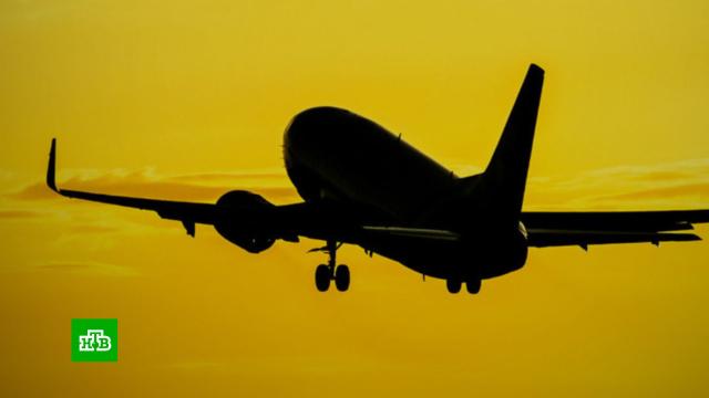 В Росавиации заявили, что авиакомпании смогут летать на западных самолетах до 2030 года.МС-21, авиакомпании, самолеты.НТВ.Ru: новости, видео, программы телеканала НТВ