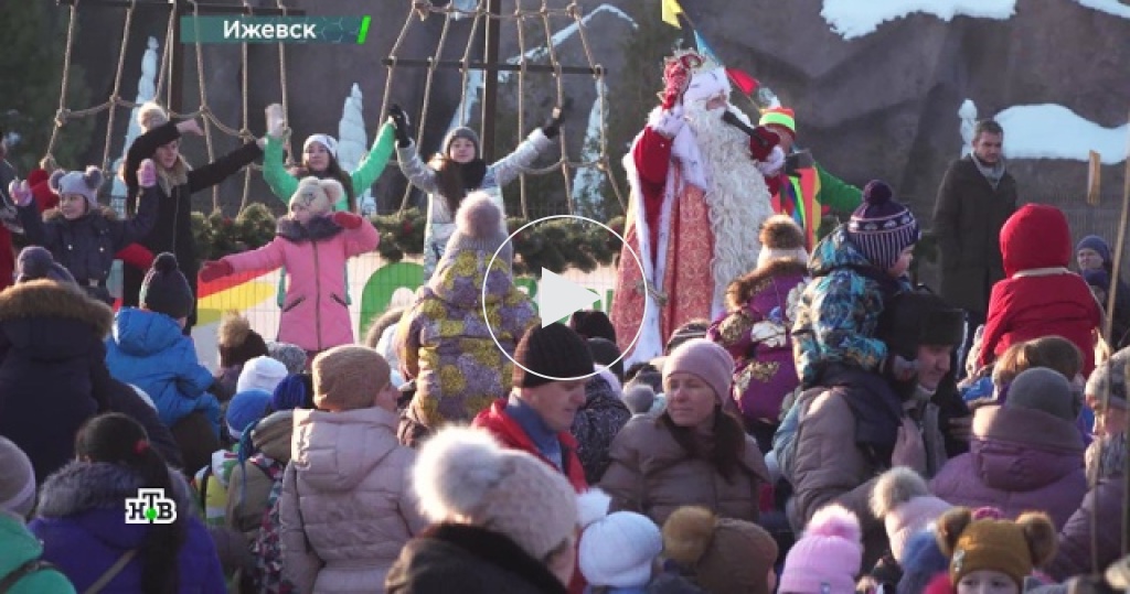 Мир чудес и сюрпризы для каждого: сказочный вояж Деда Мороза продолжился в столице Удмуртии 