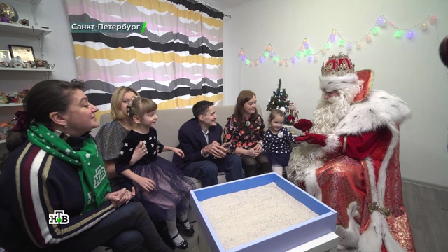 От множества улыбок — голова кругом! Дед Мороз в Краснодаре устроил праздник для детей и взрослых.НТВ.Ru: новости, видео, программы телеканала НТВ