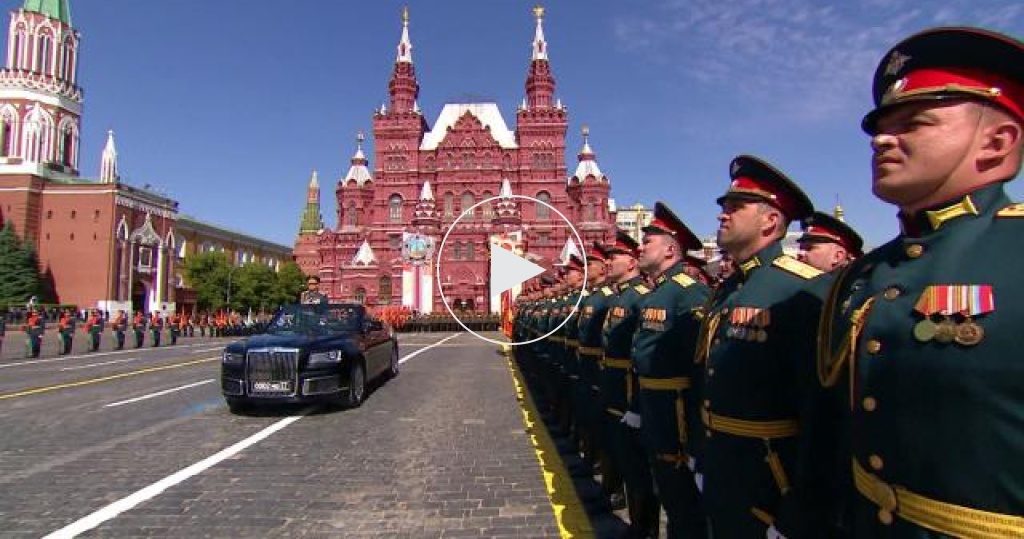 Парад в москве фото красной площади Москва. Красная площадь. Парад в честь 77-летия Великой Победы - 9 Мая в 10:00 н